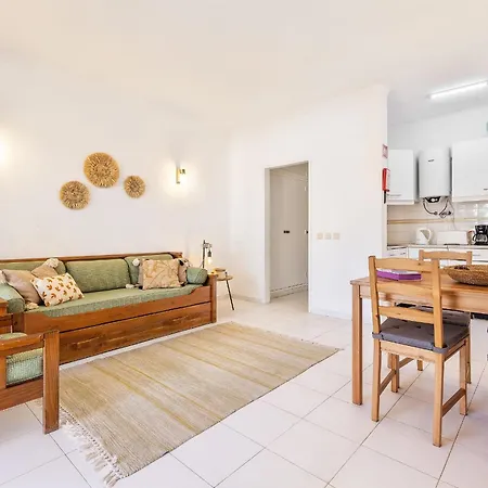 Globe 33 Apartment - Top Location & The Strip Albufeira Exterior photo